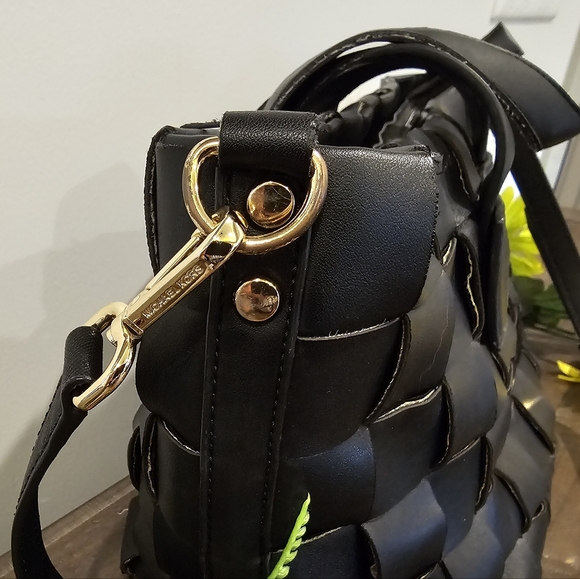 Antik Kraft woven basket weave crossbody / Shoulder Bag - Picture 2 of 4